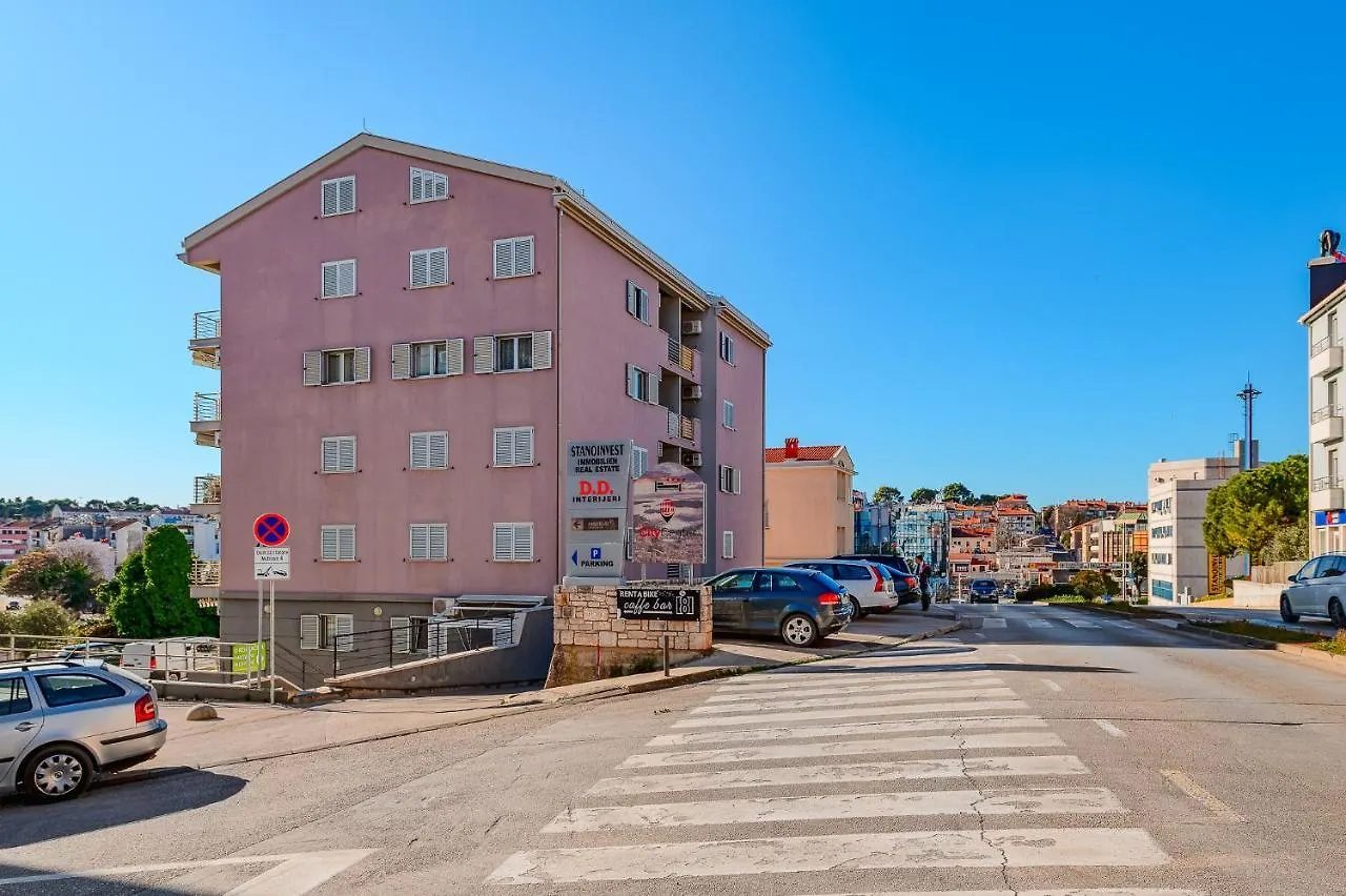 Pula City Centre, Modern App 2+2, Free Parking 0*,  Croatia